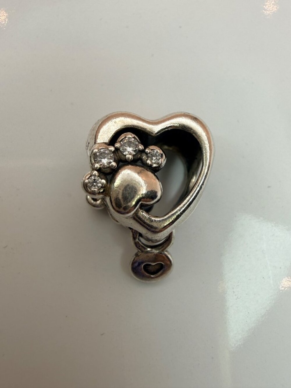 Pandora Sparkling Paw Print Heart Fur Mom Charm S925 ALE 798873C01